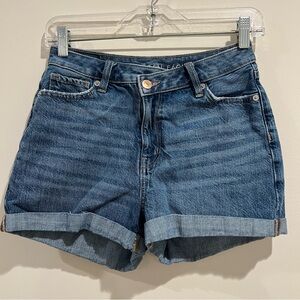 AE‎ Highest Rise Mom crossover shorts